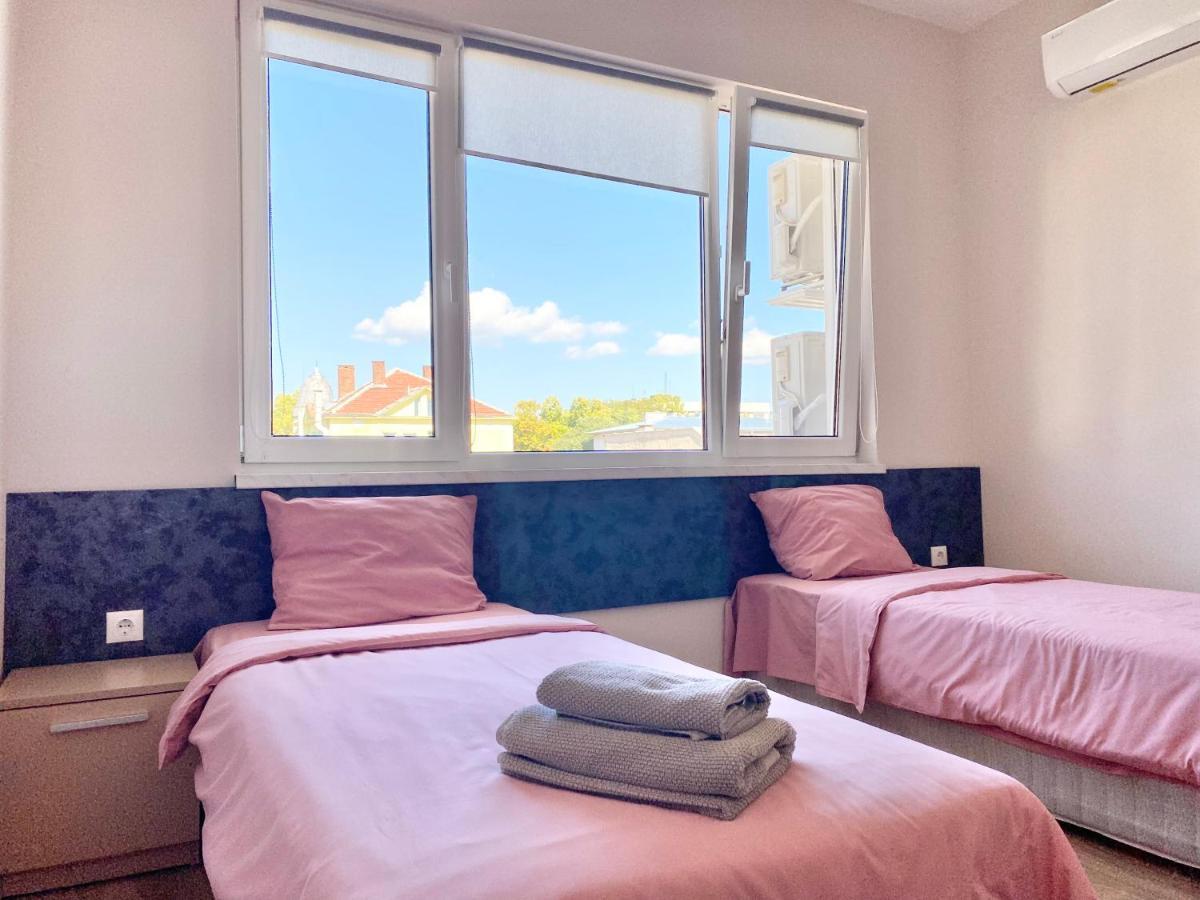 Top Centre Zara Apartment Stara Zagora Ngoại thất bức ảnh